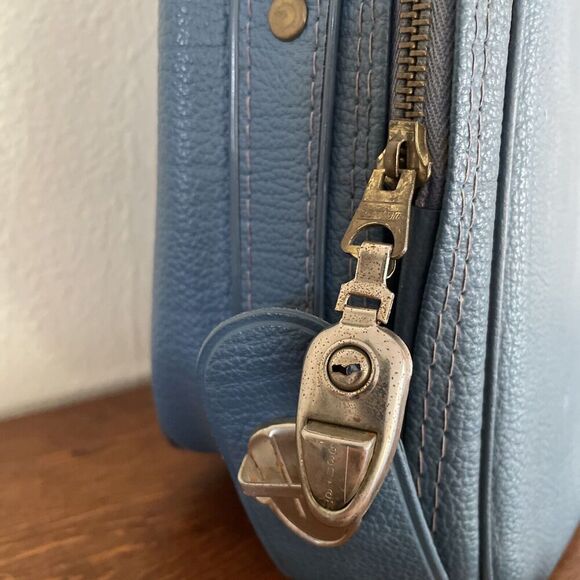 Vintage Bantam Travelware Overnight Suitcase Bag Blue Carry-on *READ* - Picture 6 of 13